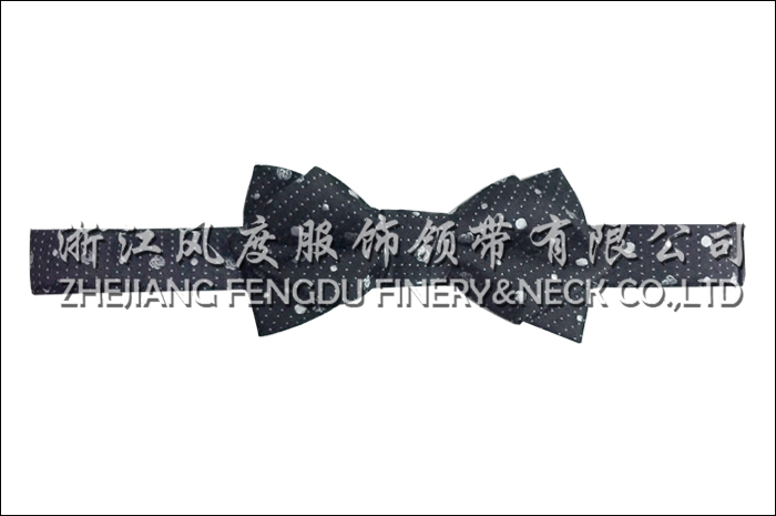 滌絲領結(jié)
